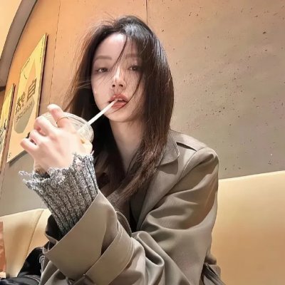 不要碰我的女儿
